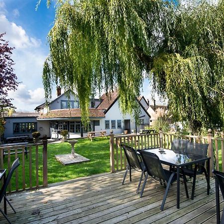 Bed and Breakfast The King William IV à Royston Extérieur photo